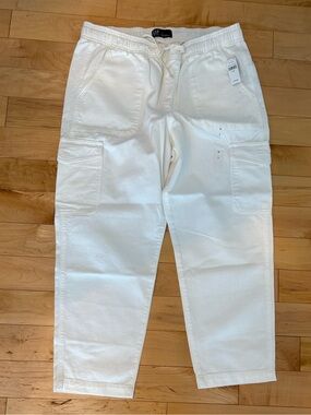 NWT Gap Easy Cargo Jeans
